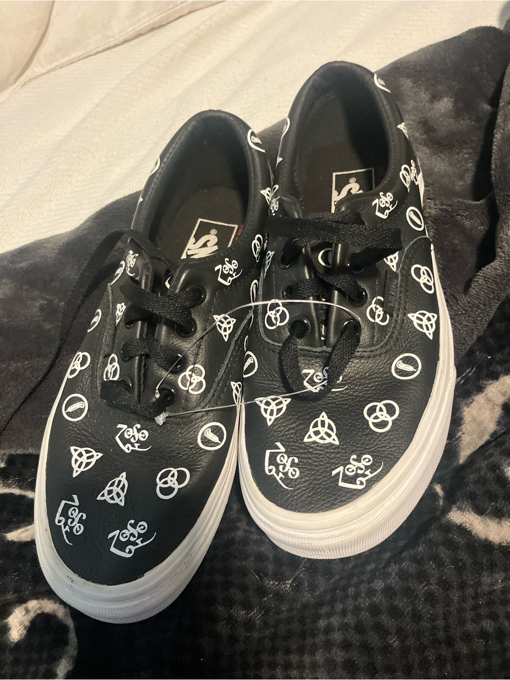 Vans Black Sneakers with White Graphic Prints